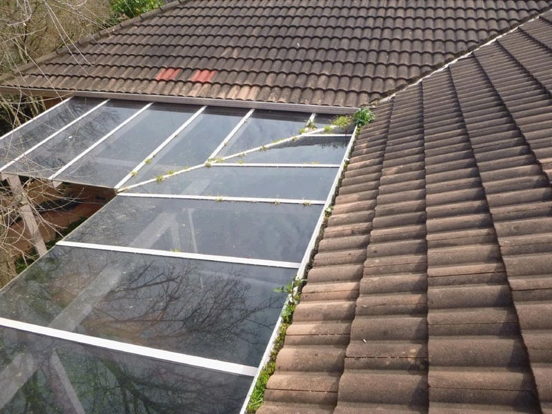 Gutters-_-Glass-Pergola-1